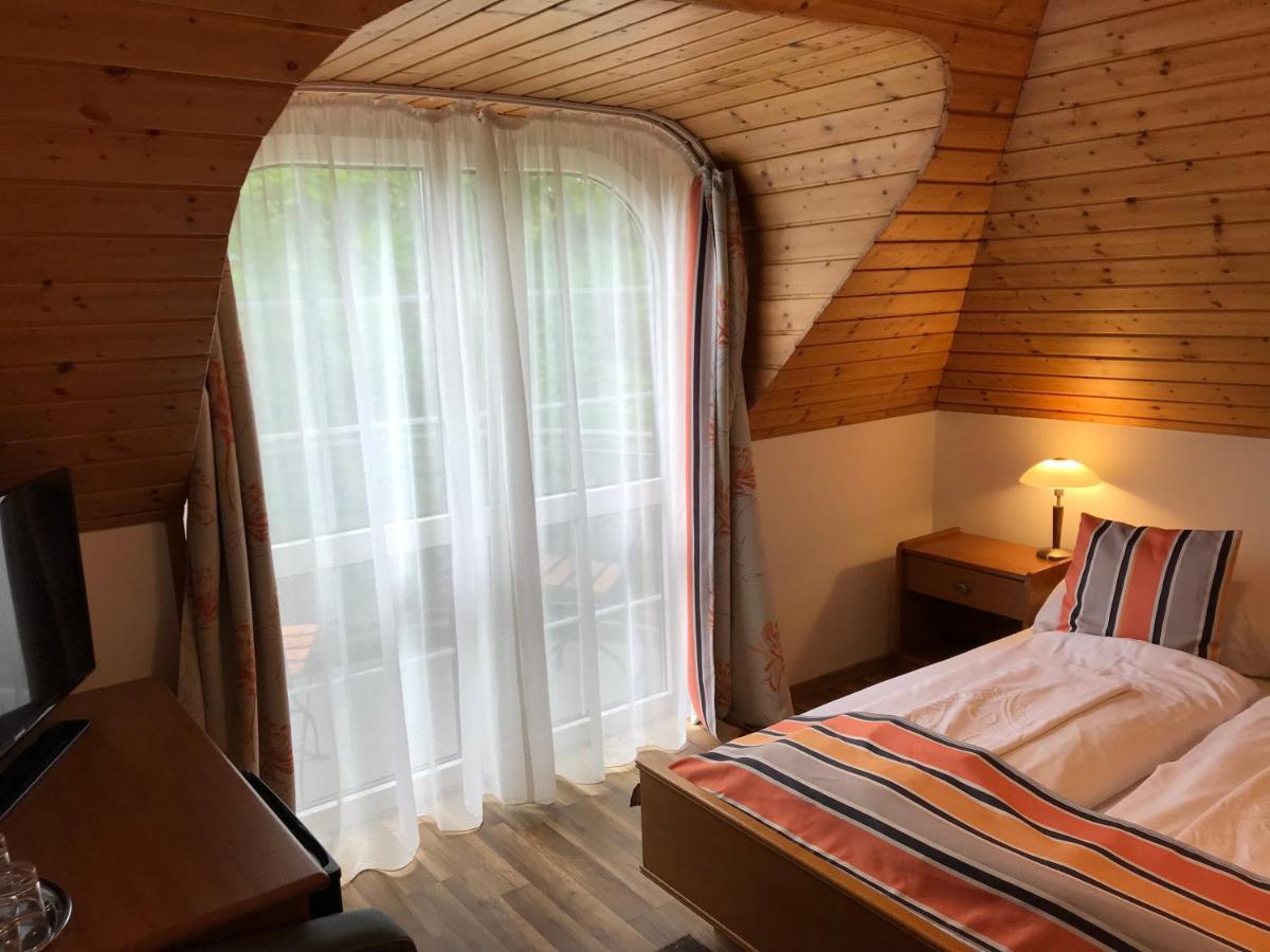 Zöldtető Panzió Balatonfüred Exterior foto