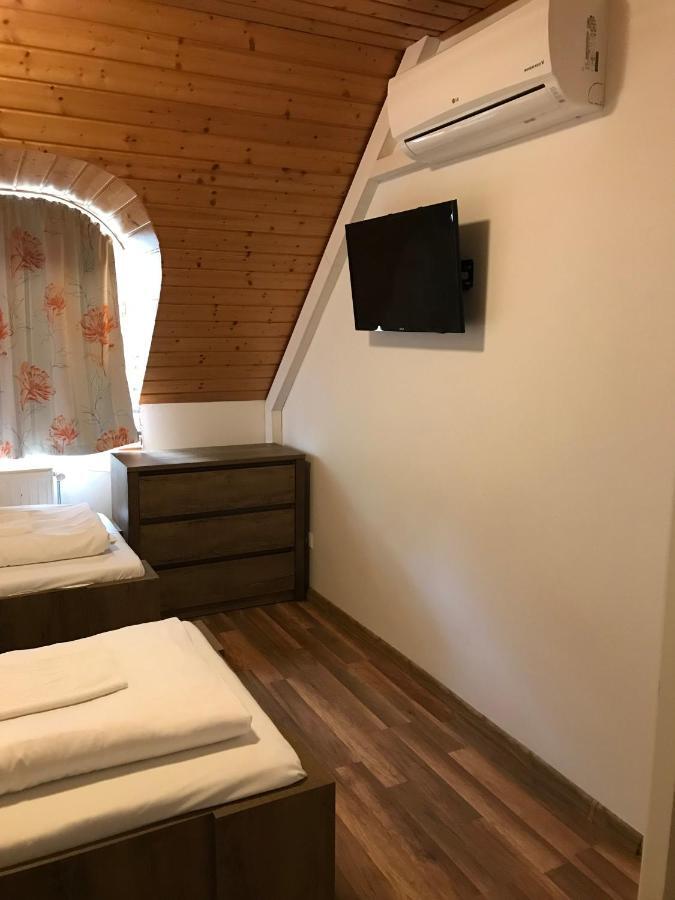 Zöldtető Panzió Balatonfüred Exterior foto